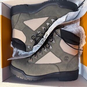 Brand New! Timberland Men's Gray and Cream Hiking Boots Sz 11